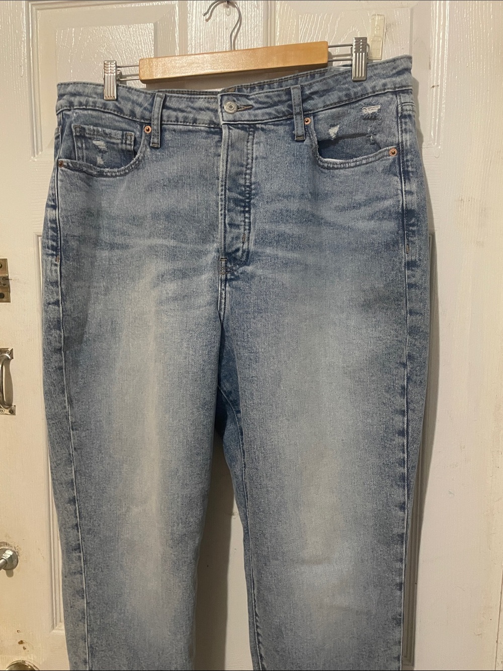 Old Navy Straight-Leg Light Blue Jeans